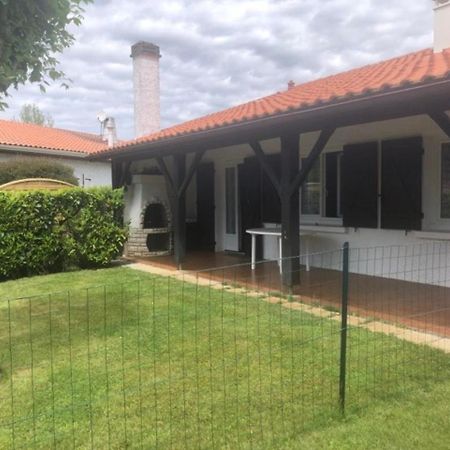 Villa Agreable Maison A 400M Du Lac Sanguinet Exterior foto